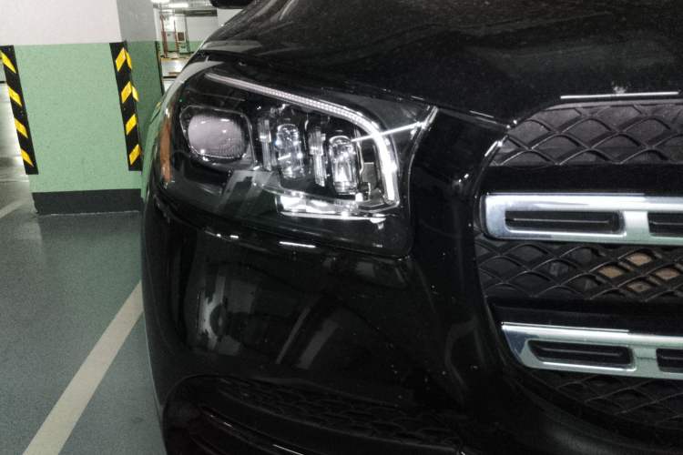 Used Mercedes-Benz GLS 2022 GLS 450 4MATIC Luxury Model Right Front Headlight