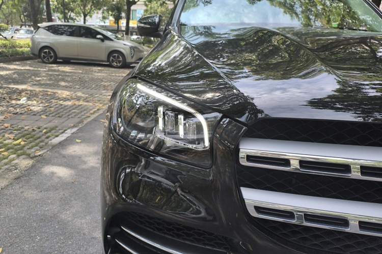 Used Mercedes-Benz GLS 2022 Second Facelift GLS 450 4MATIC Luxury Edition Right Front Headlight
