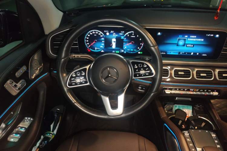 Used Mercedes-Benz GLS 2022 GLS 450 4MATIC Stylish Model Steering Wheel