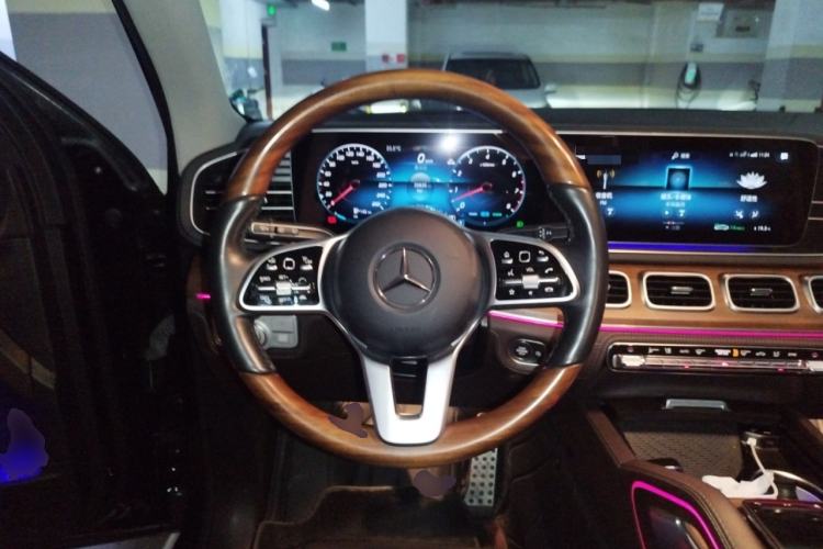 Used Mercedes-Benz GLS 2022 GLS 450 4MATIC Luxury Model Steering Wheel