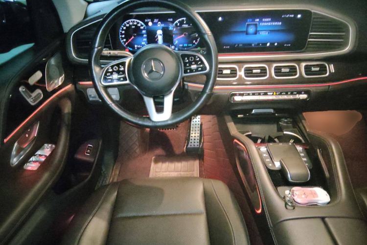 Used Mercedes-Benz GLS 2022 Second Facelift GLS 450 4MATIC Stylish Version Steering Wheel