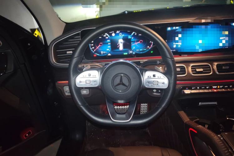 Used Mercedes-Benz GLS 2022 Second Facelift GLS 450 4MATIC Stylish Version Steering Wheel