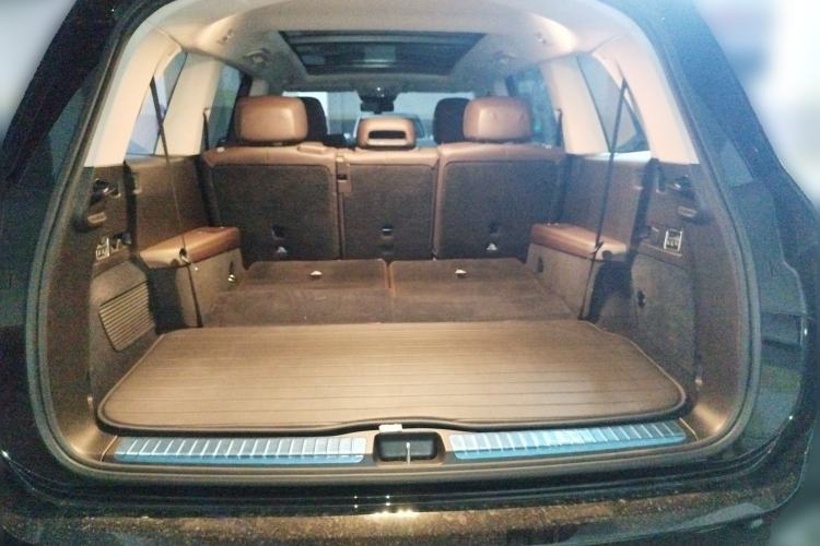Used Mercedes-Benz GLS 2022 GLS 450 4MATIC Luxury Model Trunk