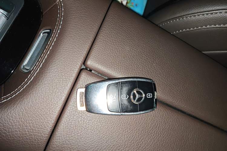 Used Mercedes-Benz GLS 2022 GLS 450 4MATIC Stylish Model Vehicle Key