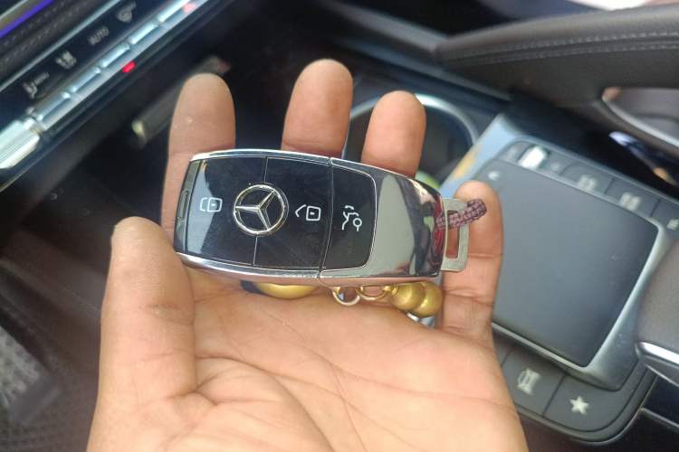 Used Mercedes-Benz GLS 2022 Refresh GLS 450 4MATIC Fashion Edition Vehicle Key