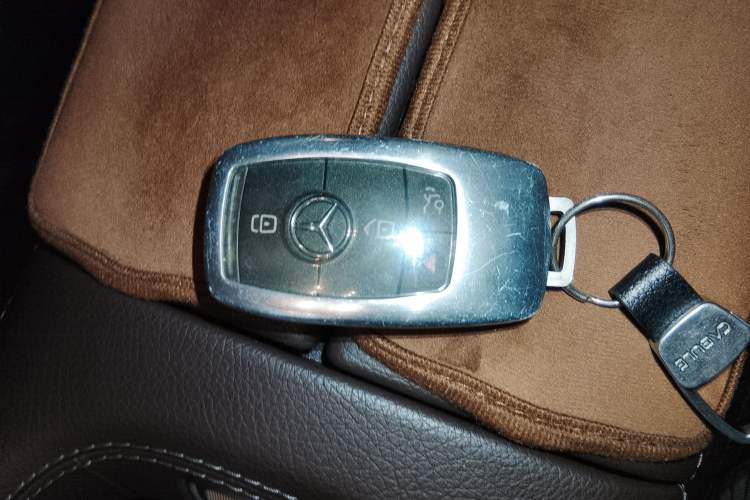 Used Mercedes-Benz GLS 2022 GLS 450 4MATIC Luxury Model Vehicle Key