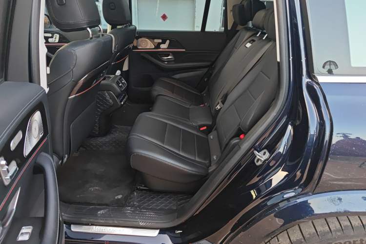 Used Mercedes-Benz GLS 2022 Second Facelift GLS 450 4MATIC Stylish Version Left Rear Seat