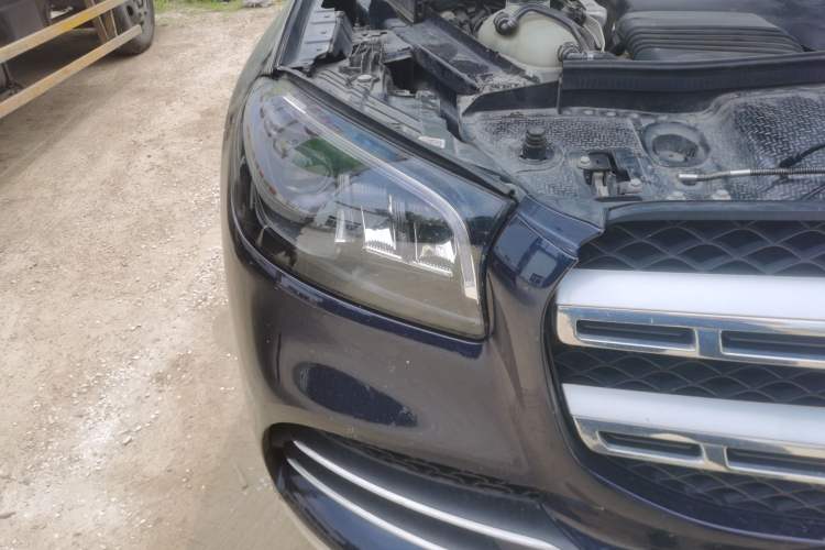 Used Mercedes-Benz GLS 2022 Second Facelift GLS 450 4MATIC Stylish Version Right Front Headlight