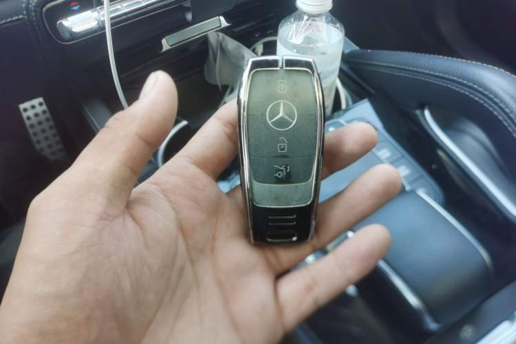Used Mercedes-Benz GLS 2022 Second Facelift GLS 450 4MATIC Stylish Version Vehicle Key