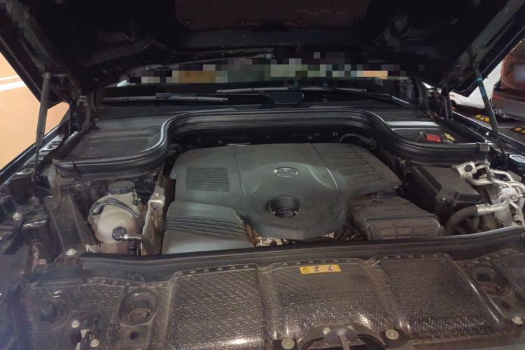 Used Mercedes-Benz GLS 2022 Second Facelift GLS 450 4MATIC Luxury Edition Engine Bay