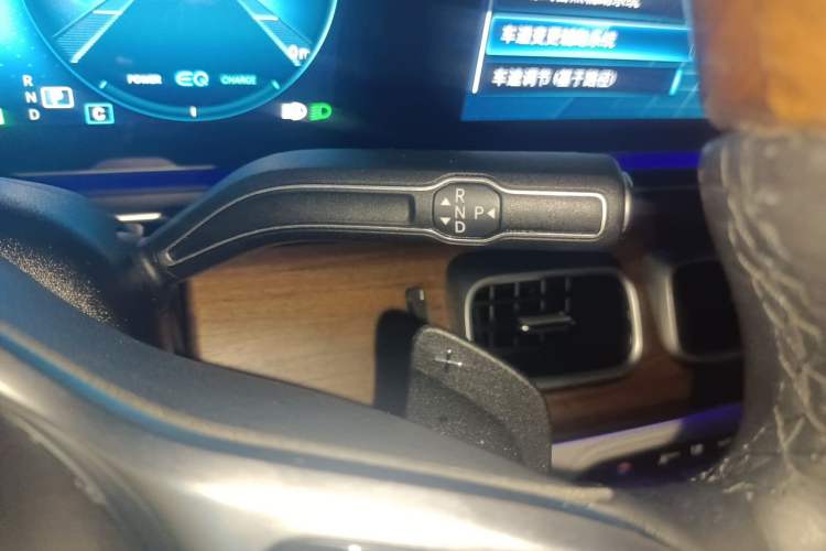 Used Mercedes-Benz GLS 2022 Second Facelift GLS 450 4MATIC Luxury Edition Gear Lever