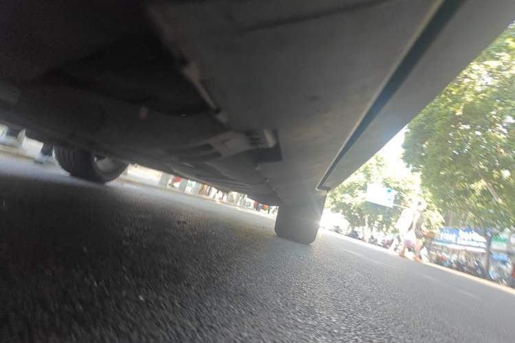 Used Mercedes-Benz GLS  Chassis Front Left