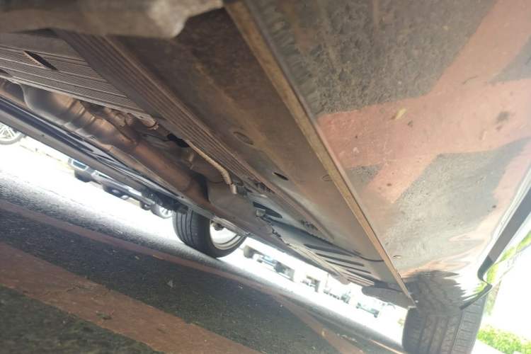 Used Mercedes-Benz GLS  Chassis Front Left