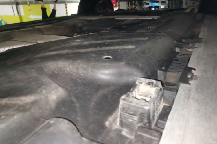Used Mercedes-Benz GLS 2023 GLS 450 4MATIC Luxury Model Chassis Rear Left