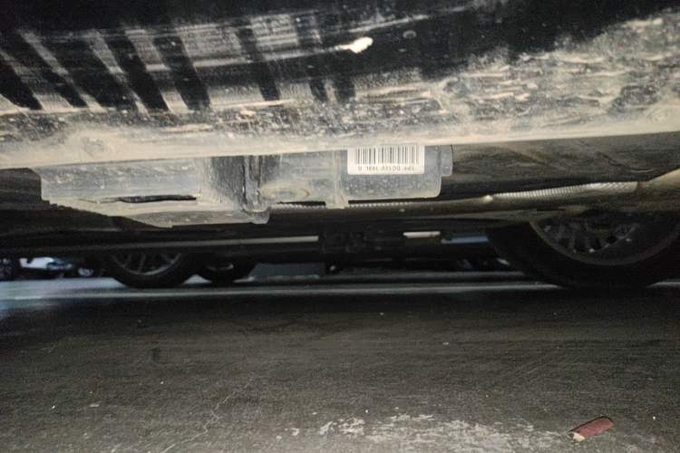 Used Mercedes-Benz GLS 2023 Refreshed GLS 450 4MATIC Luxury Edition Chassis Rear Left