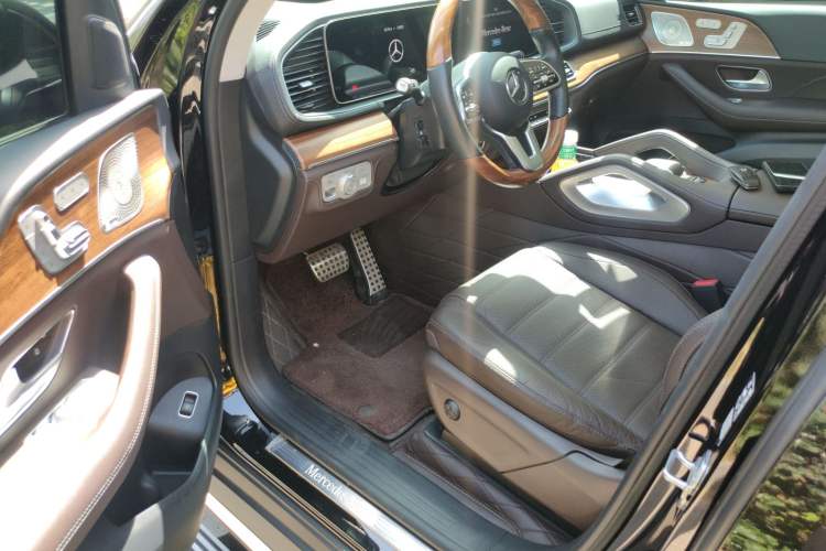 Used Mercedes-Benz GLS 2023 GLS 450 4MATIC Luxury Model Driver Seat