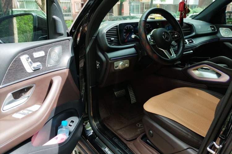 Used Mercedes-Benz GLS  Driver Seat