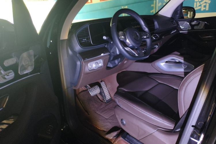 Used Mercedes-Benz GLS 2023 GLS 450 4MATIC Stylish Model Driver Seat