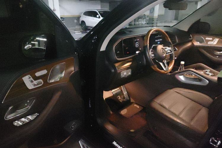 Used Mercedes-Benz GLS 2023 GLS 450 4MATIC Luxury Model Driver Seat