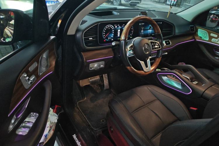Used Mercedes-Benz GLS 2023 Refreshed GLS 450 4MATIC Luxury Edition Driver Seat