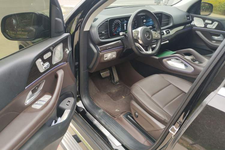 Used Mercedes-Benz GLS 2023 Second Facelift GLS 450 4MATIC Stylish Version Driver Seat