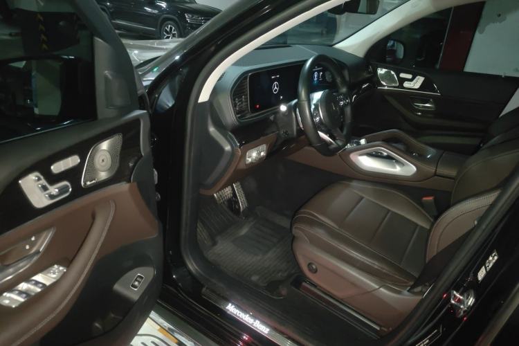 Used Mercedes-Benz GLS 2023 GLS 450 4MATIC Stylish Model Driver Seat