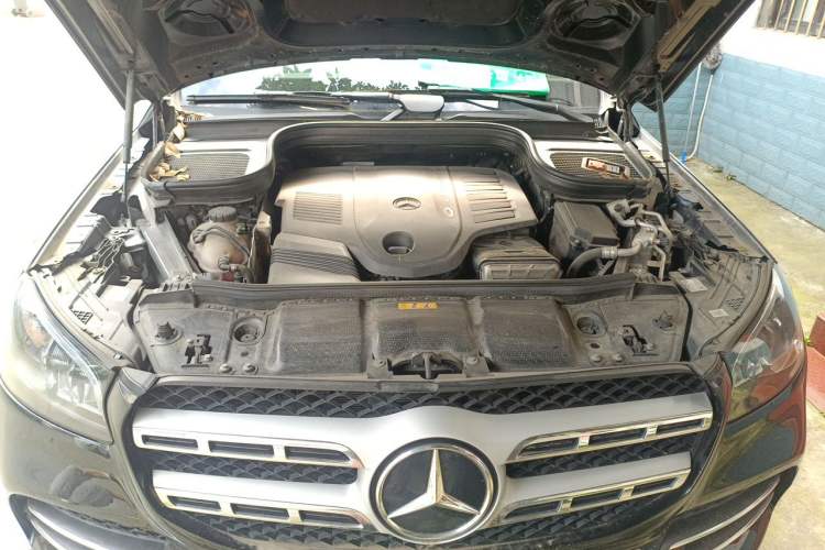 Used Mercedes-Benz GLS 2023 GLS 450 4MATIC Stylish Model Engine Bay