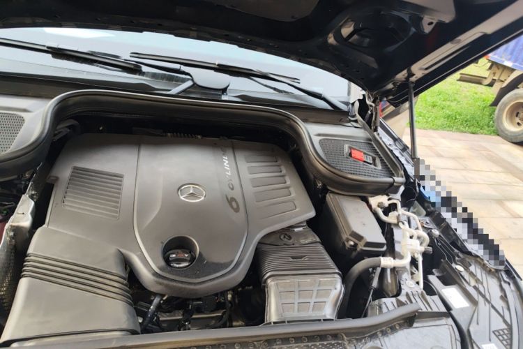 Used Mercedes-Benz GLS 2023 Second Facelift GLS 450 4MATIC Stylish Version Engine Bay Left