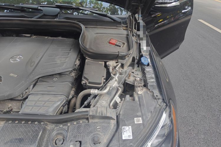 Used Mercedes-Benz GLS  Engine Bay Left