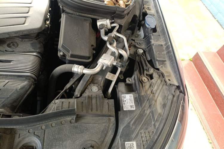 Used Mercedes-Benz GLS 2023 GLS 450 4MATIC Stylish Model Engine Bay Left
