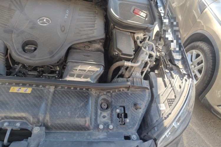 Used Mercedes-Benz GLS 2023 GLS 450 4MATIC Stylish Model Engine Bay Left