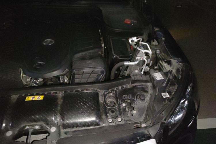Used Mercedes-Benz GLS 2023 Second Facelift GLS 450 4MATIC Stylish Version Engine Bay Left