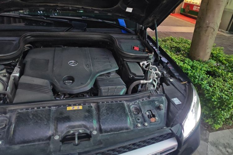 Used Mercedes-Benz GLS 2023 Refreshed GLS 450 4MATIC Luxury Edition Engine Bay Left