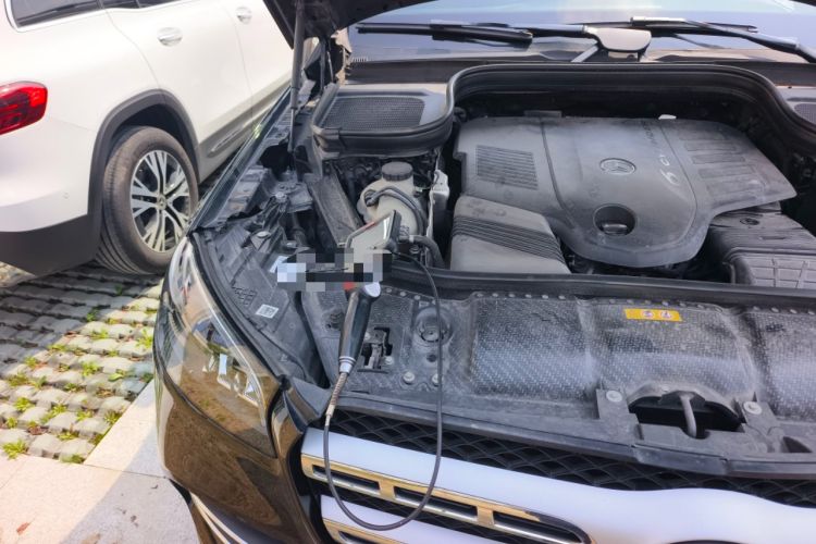 Used Mercedes-Benz GLS 2023 Second Facelift GLS 450 4MATIC Stylish Version Engine Bay Right