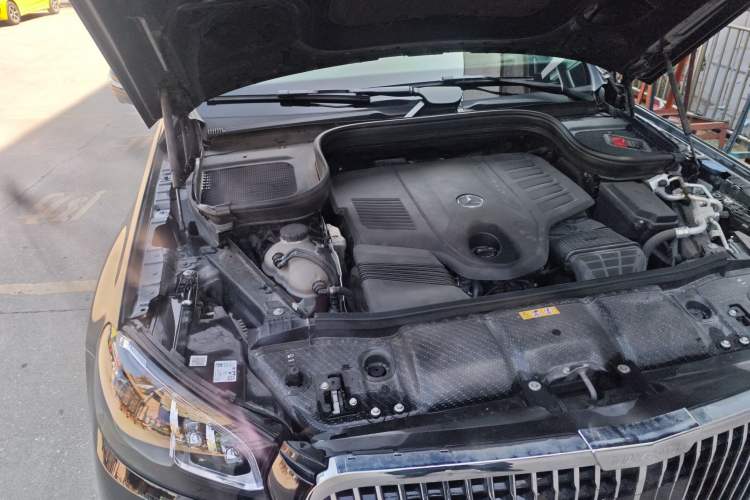 Used Mercedes-Benz GLS 2023 GLS 450 4MATIC Luxury Model Engine Bay Right