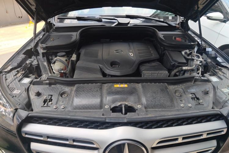 Used Mercedes-Benz GLS 2023 GLS 450 4MATIC Stylish Model Engine Bay