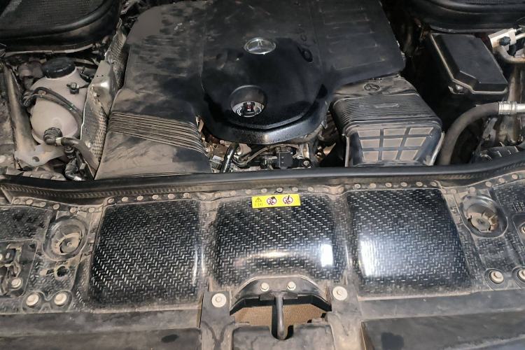 Used Mercedes-Benz GLS 2023 GLS 450 4MATIC Stylish Model Engine Bay