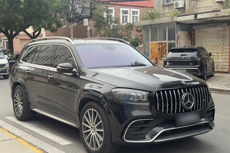 Used Mercedes-Benz GLS 2023 Refresh GLS 450 4MATIC Fashion Edition Exterior 2