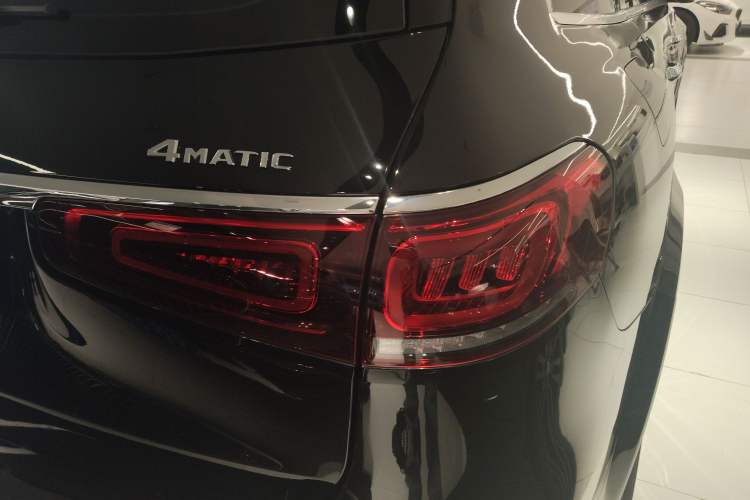 Used Mercedes-Benz GLS 2023 GLS 450 4MATIC Stylish Model Exterior 6