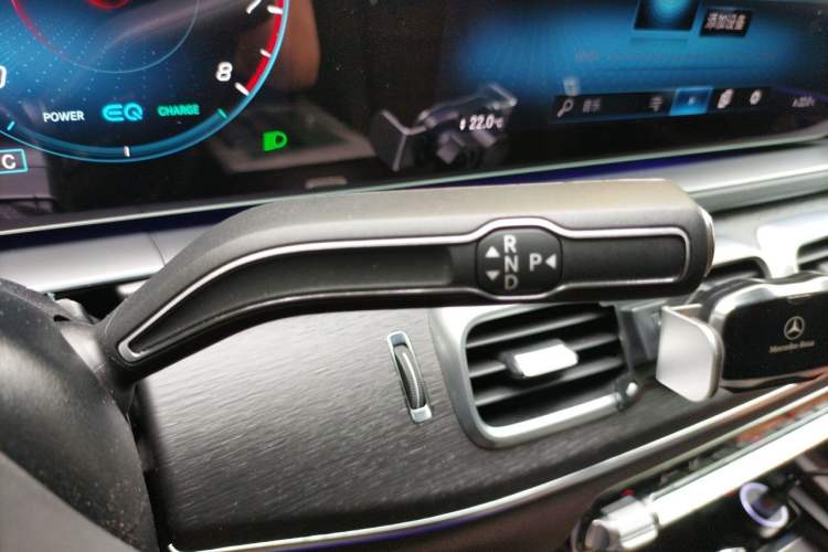 Used Mercedes-Benz GLS  Gear Lever