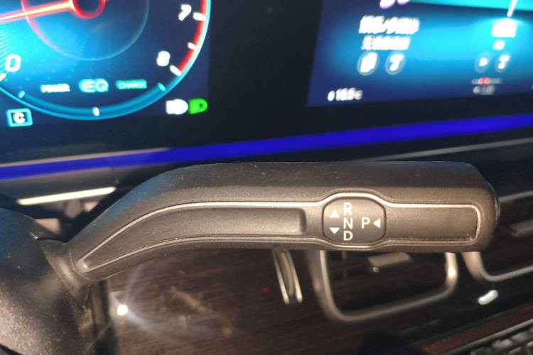 Used Mercedes-Benz GLS 2023 GLS 450 4MATIC Stylish Model Gear Lever