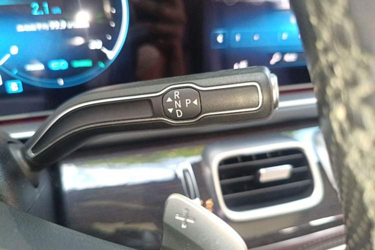 Used Mercedes-Benz GLS 2023 GLS 450 4MATIC Stylish Model Gear Lever