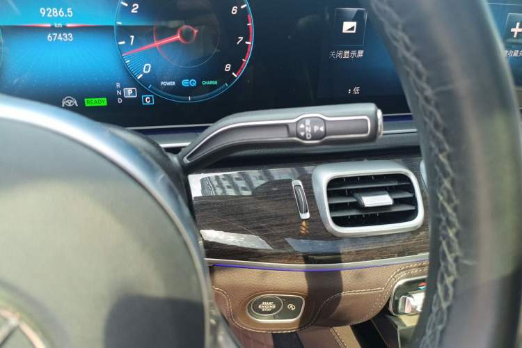 Used Mercedes-Benz GLS 2023 GLS 450 4MATIC Stylish Model Gear Lever