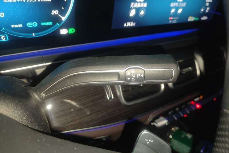 Used Mercedes-Benz GLS 2023 GLS 450 4MATIC Stylish Model Gear Lever