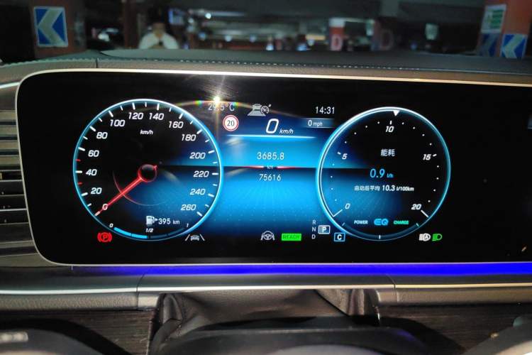 Used Mercedes-Benz GLS 2023 Refresh GLS 450 4MATIC Fashion Edition Instrument Cluster