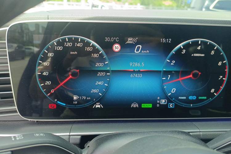 Used Mercedes-Benz GLS 2023 GLS 450 4MATIC Stylish Model Instrument Cluster