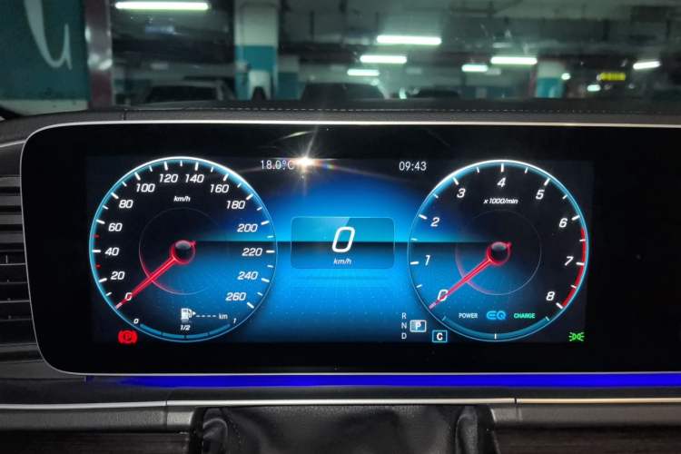Used Mercedes-Benz GLS 2023 Refresh GLS 450 4MATIC Fashion Edition Instrument Cluster