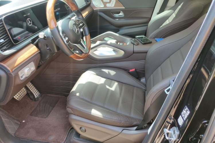 Used Mercedes-Benz GLS 2023 GLS 450 4MATIC Luxury Model Left Front Seat