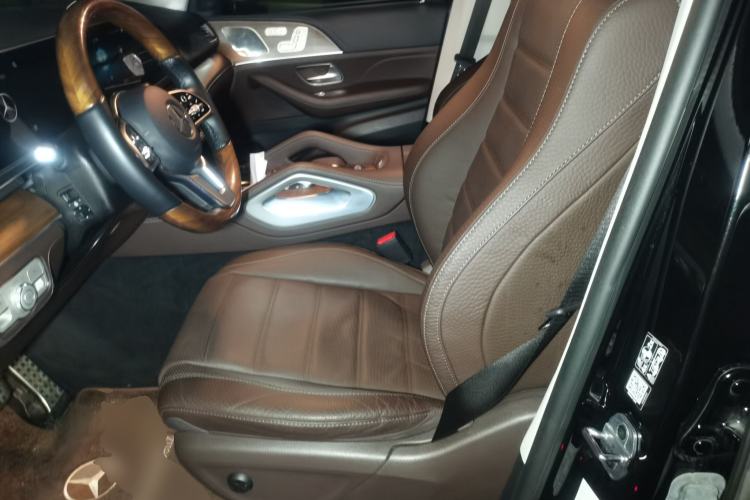 Used Mercedes-Benz GLS 2023 GLS 450 4MATIC Luxury Model Left Front Seat