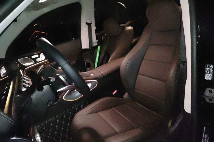 Used Mercedes-Benz GLS 2023 Second Facelift GLS 450 4MATIC Stylish Version Left Front Seat